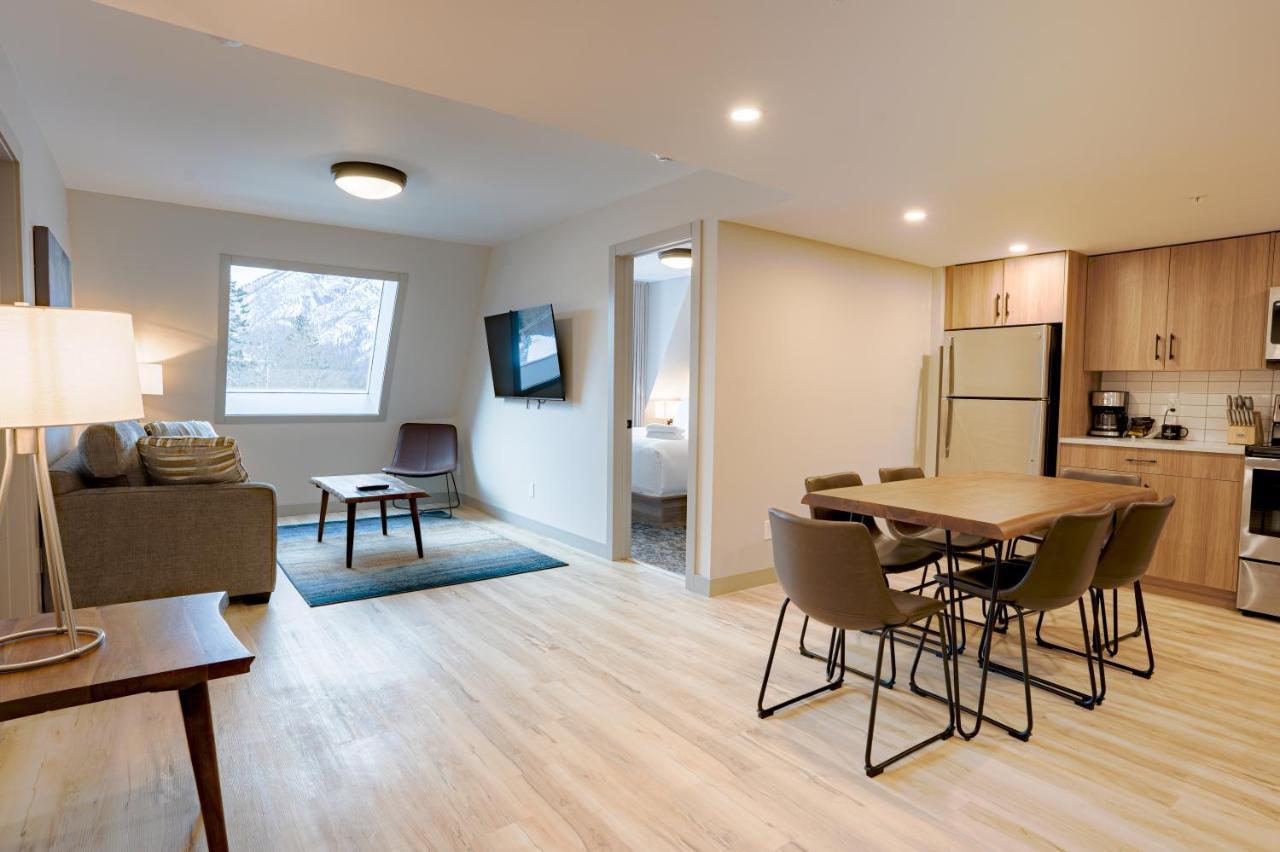 Basecamp Suites באנף מראה חיצוני תמונה