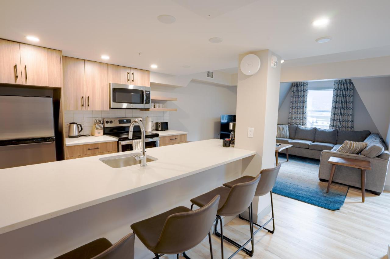 Basecamp Suites באנף מראה חיצוני תמונה